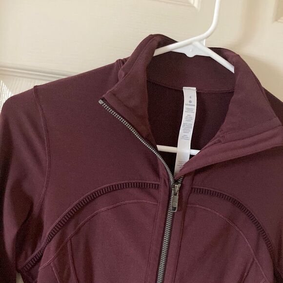 LULULEMON Define Jacket Special Edition Luxtreme Redwood Pleated Size 4 VEUC - Picture 6 of 13